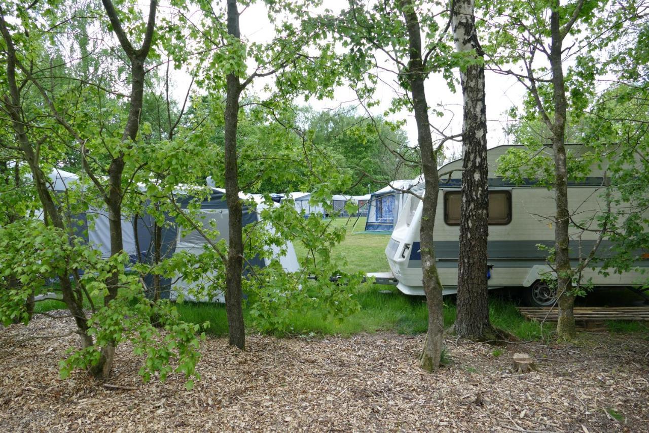 Alkenhaer Lege Kampeerplaats Met Prive Sanitair Parque de Campismo *